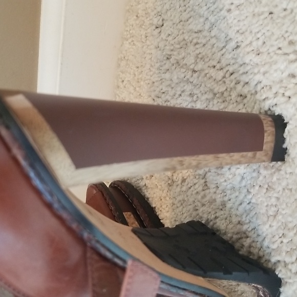 Brian Atwood brown high heel sandals  shoes 6 - Picture 10 of 14